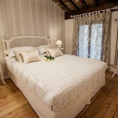 Accademia Al Colle Apartment Bologna