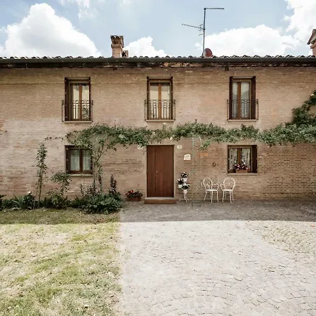 Accademia Al Colle Apartment *